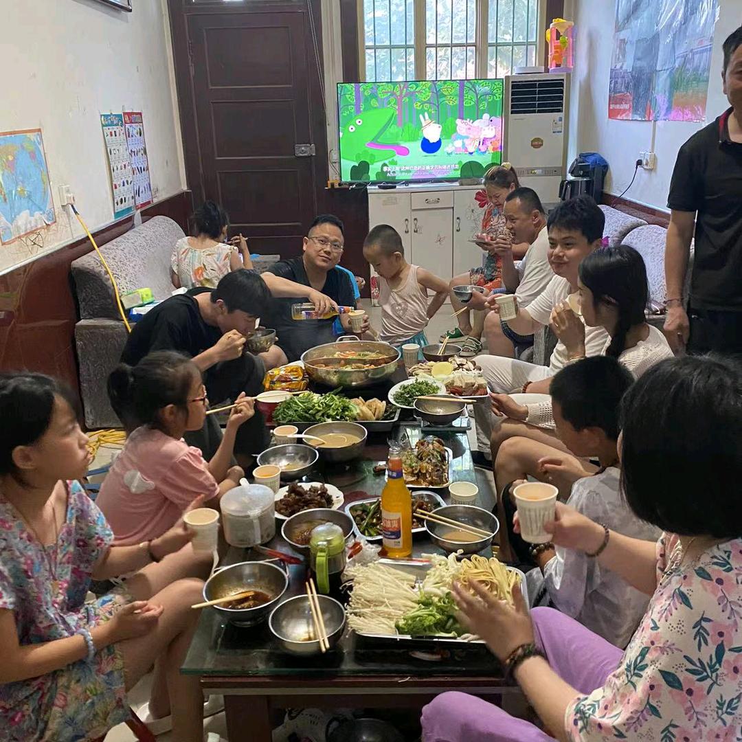 大王镇菁洛琴行