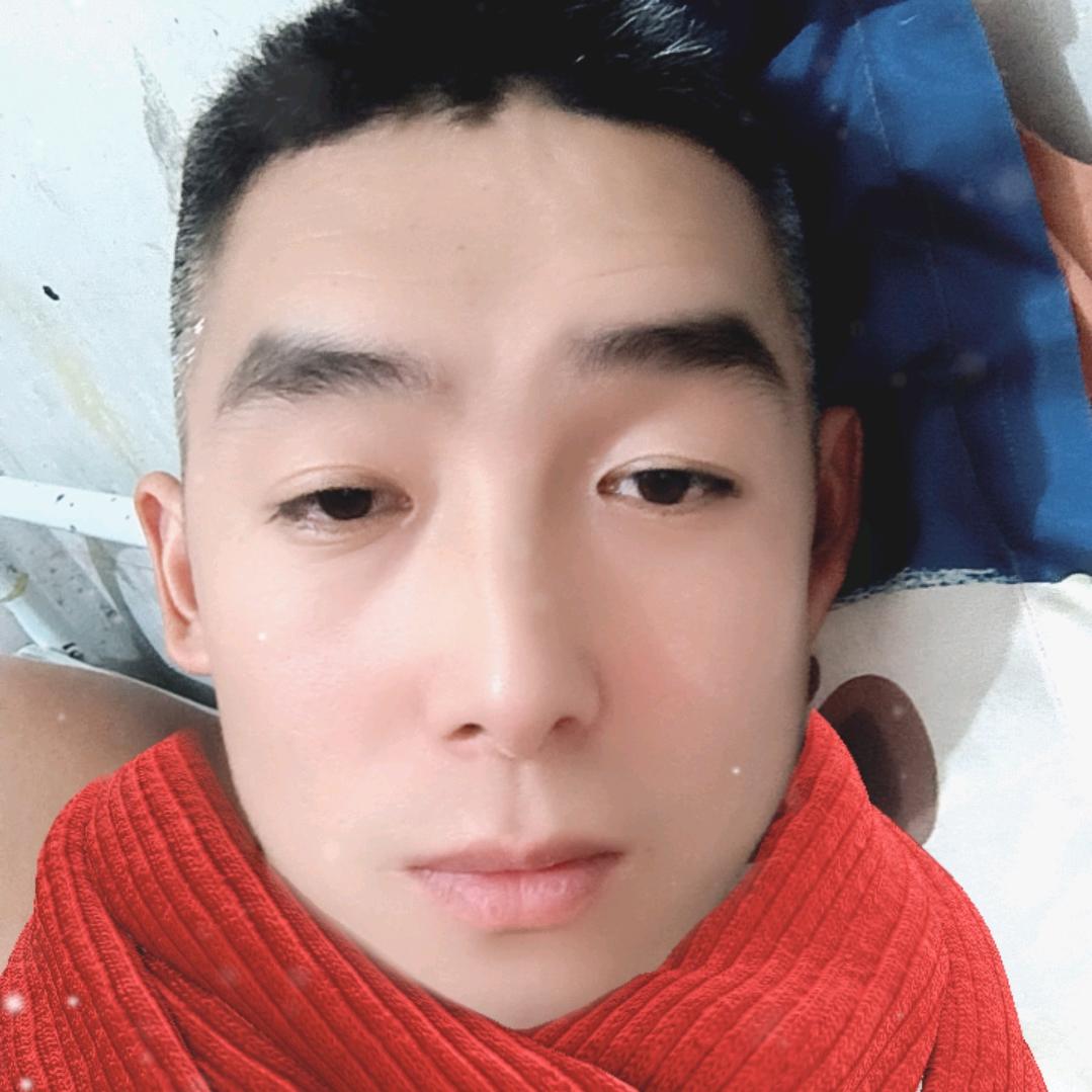 亮亮