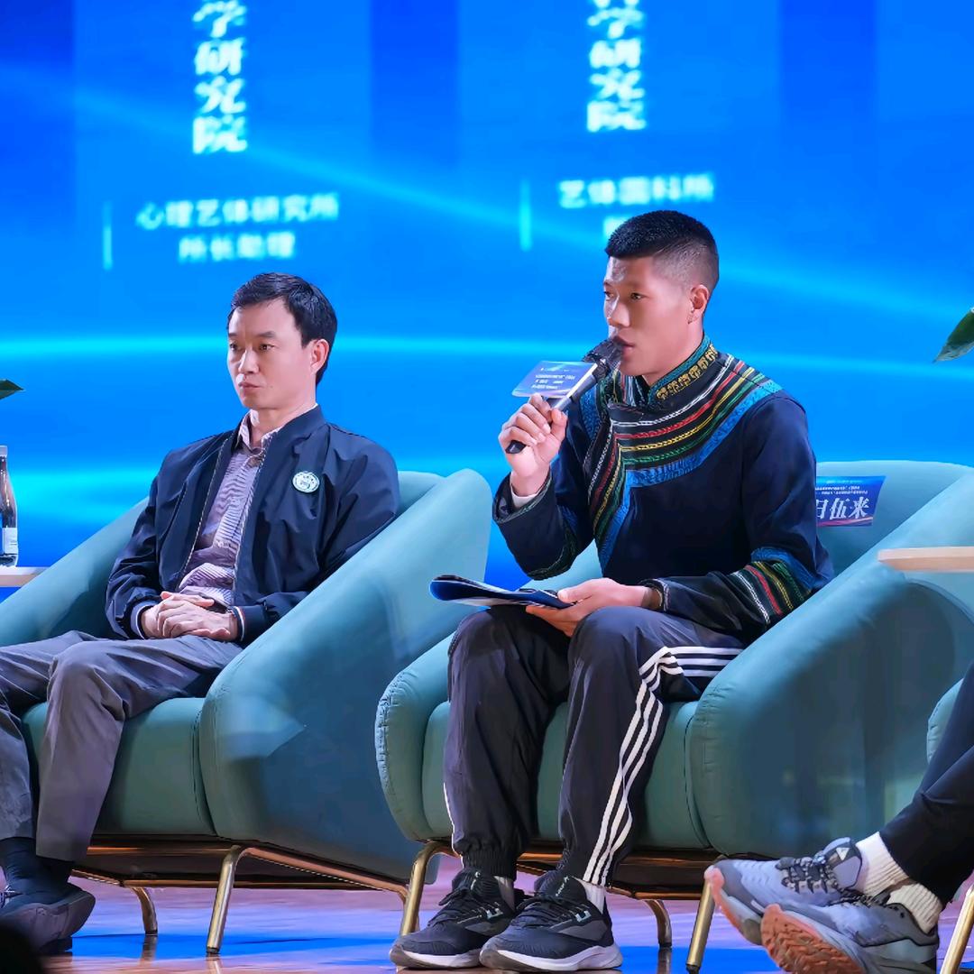 只教体育的“体育老师”