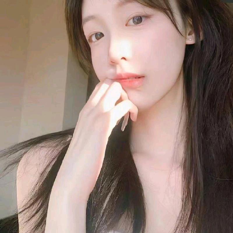 秋秋。