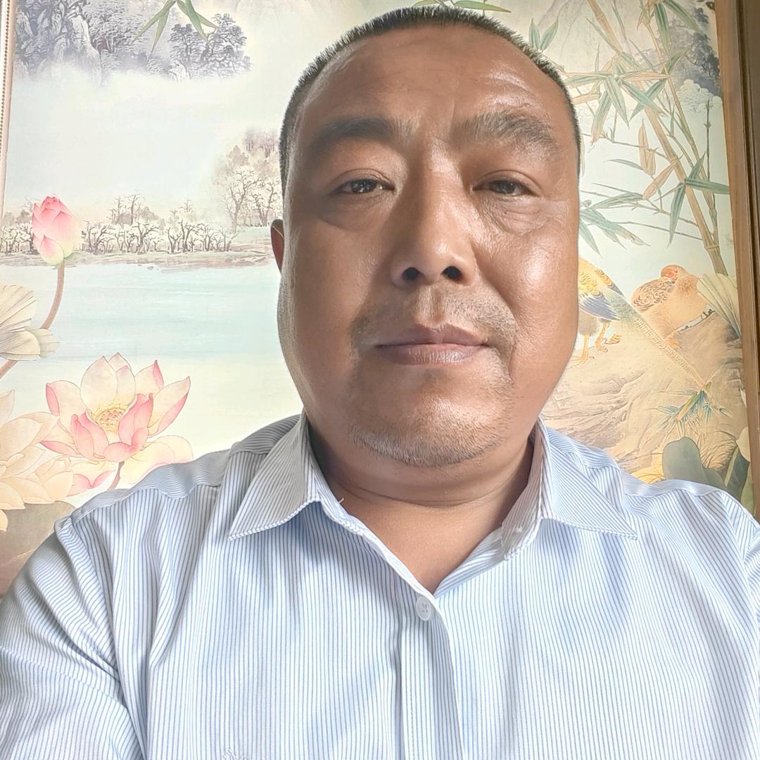 深情老龙人‘