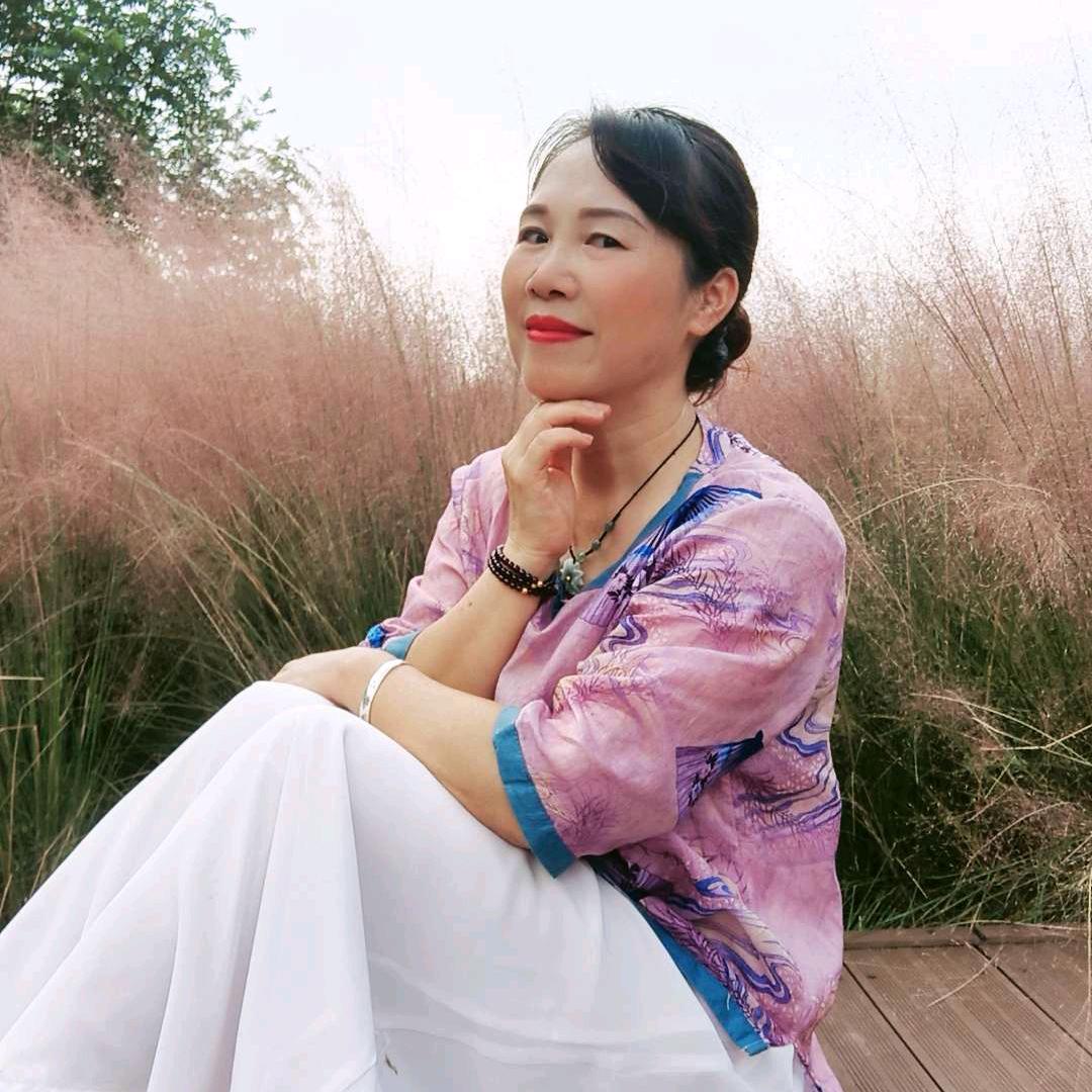 温婉大方
