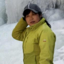 《育兰轩》张姐