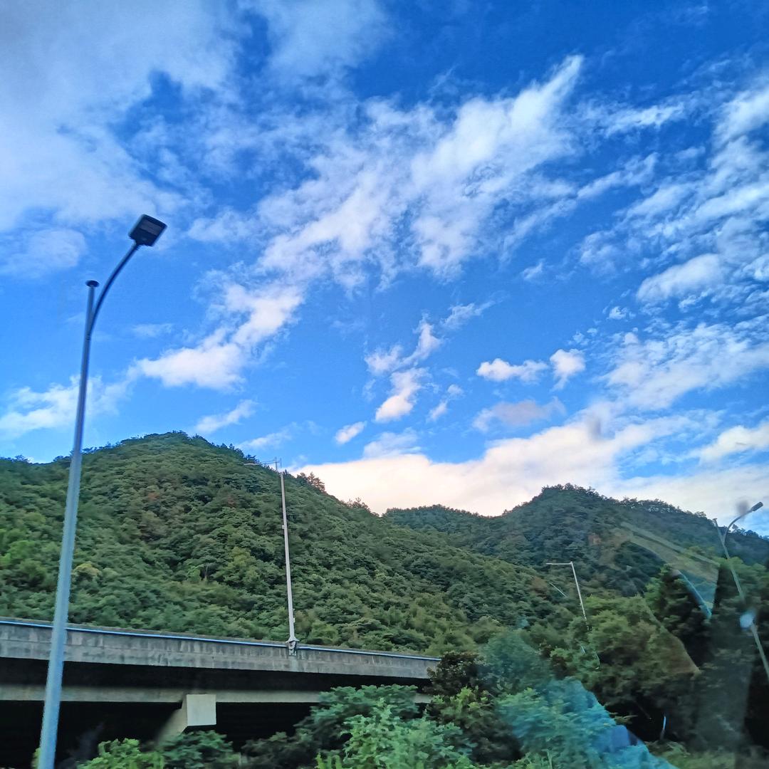 笑烨诗雨