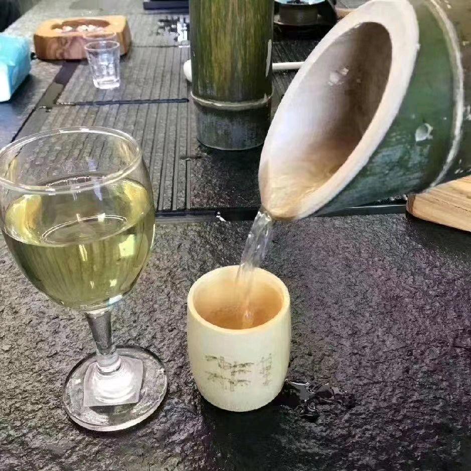 荣荣（竹艺）