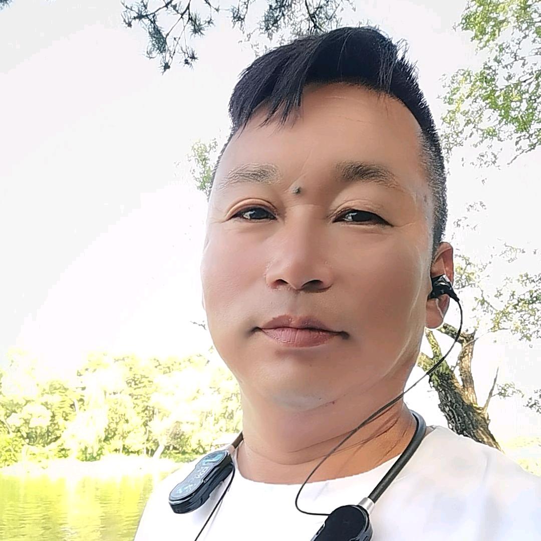 村主任《飞哥》