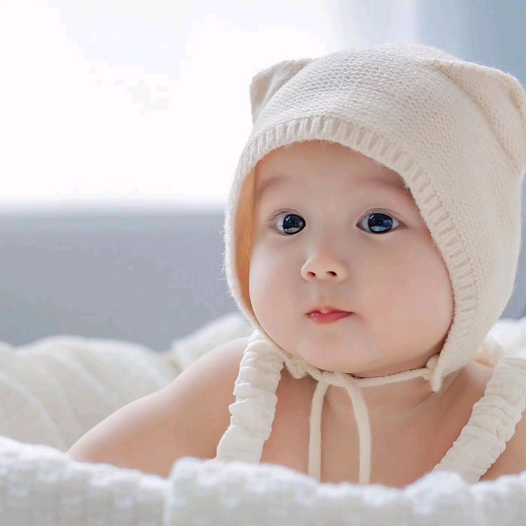 是洛洛吖