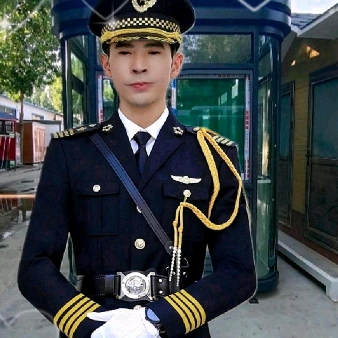 喻..做家装墙地砖。师傅。