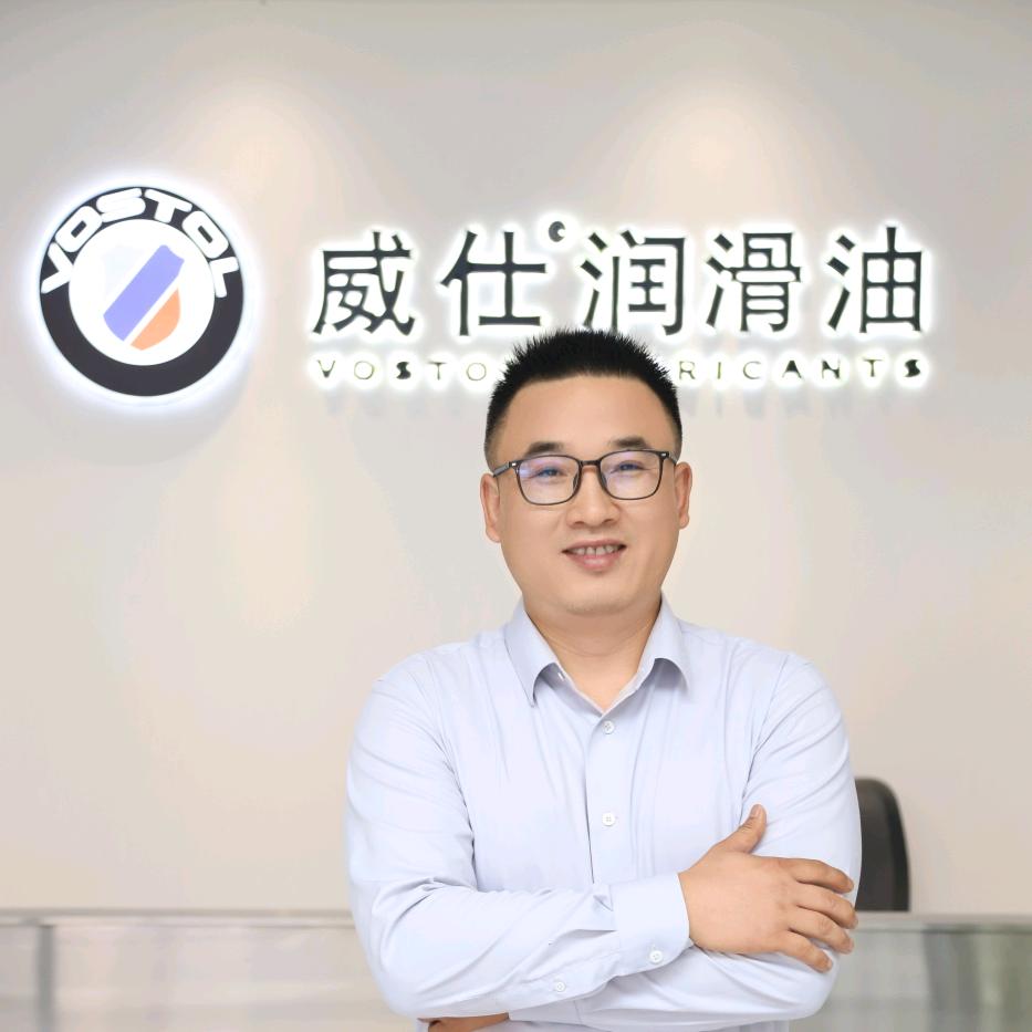 威仕养车邓某人