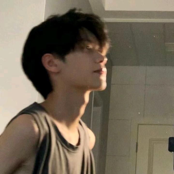 吱吱吱吱