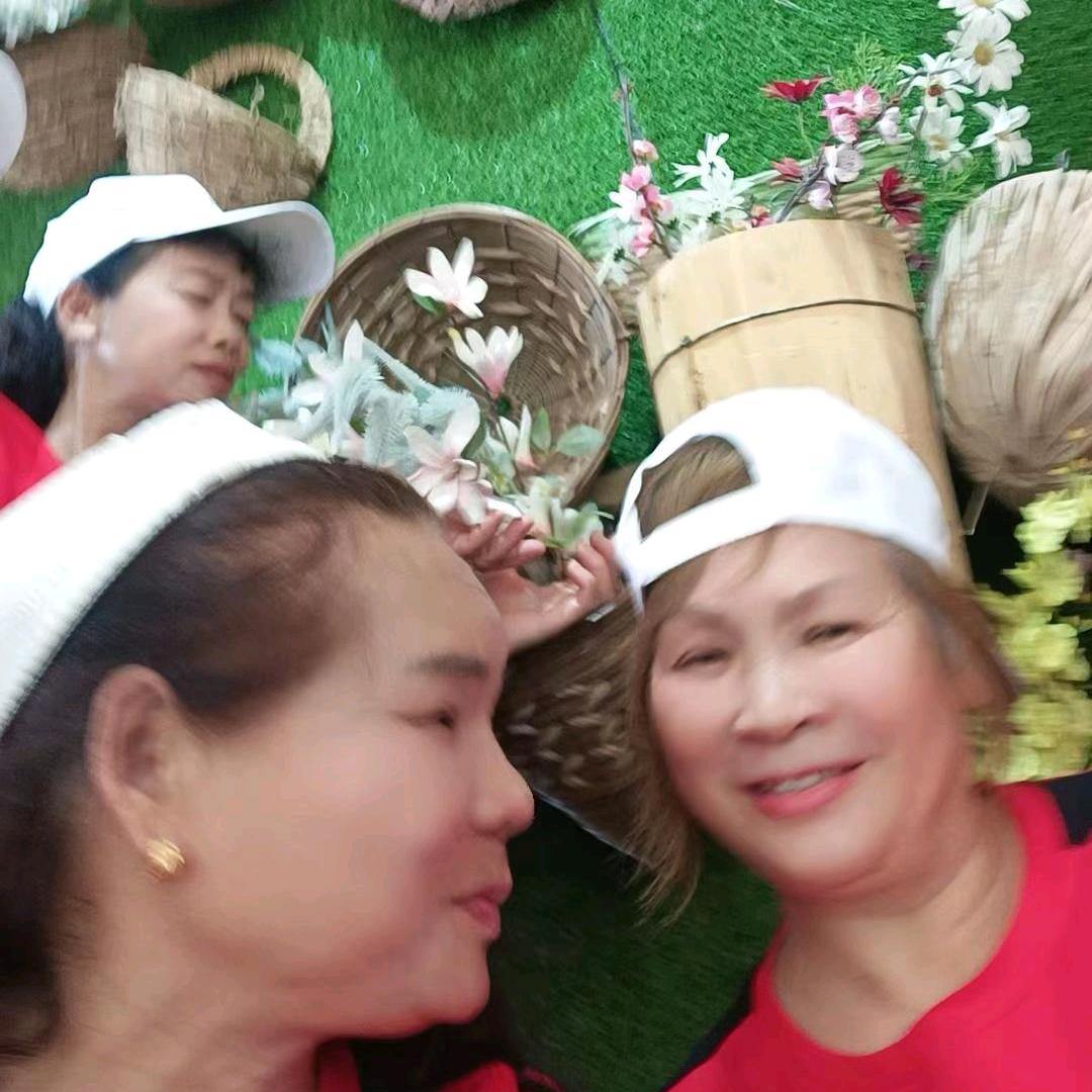 开心的牡丹花