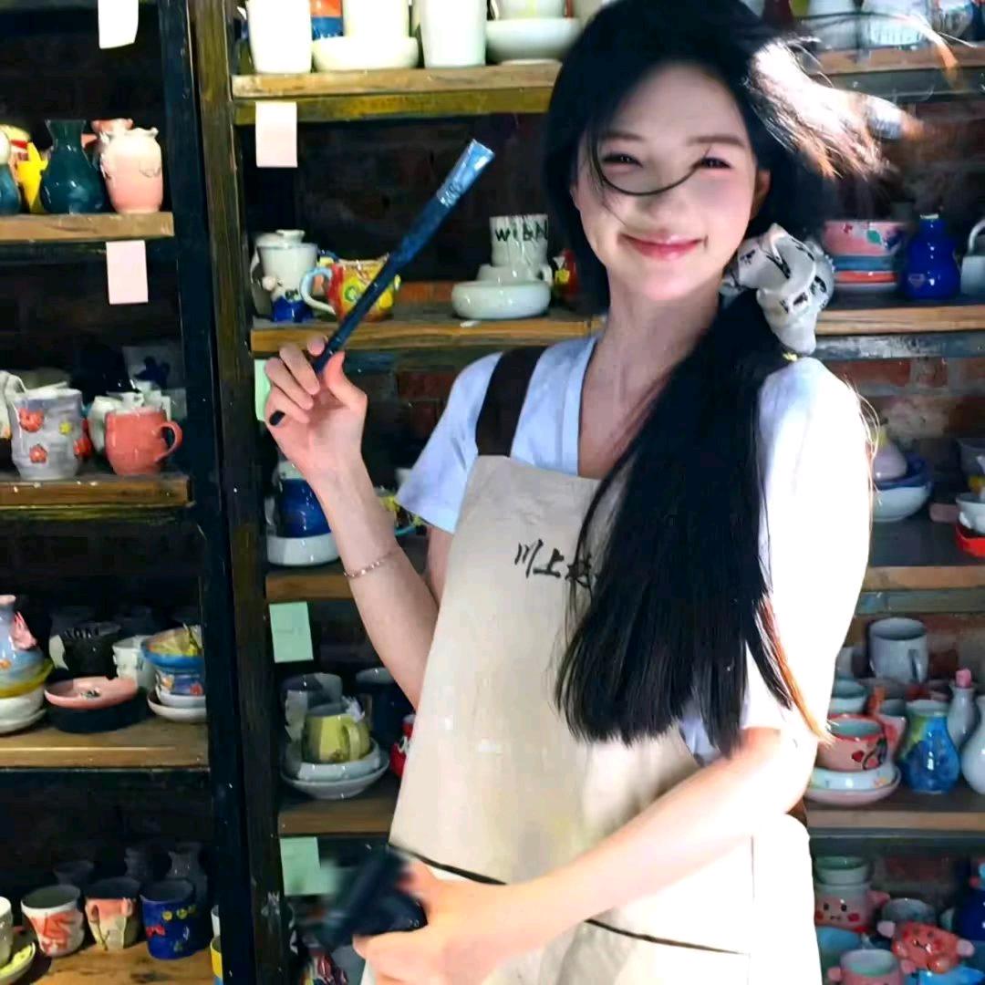 小猫想吃鱼🐟