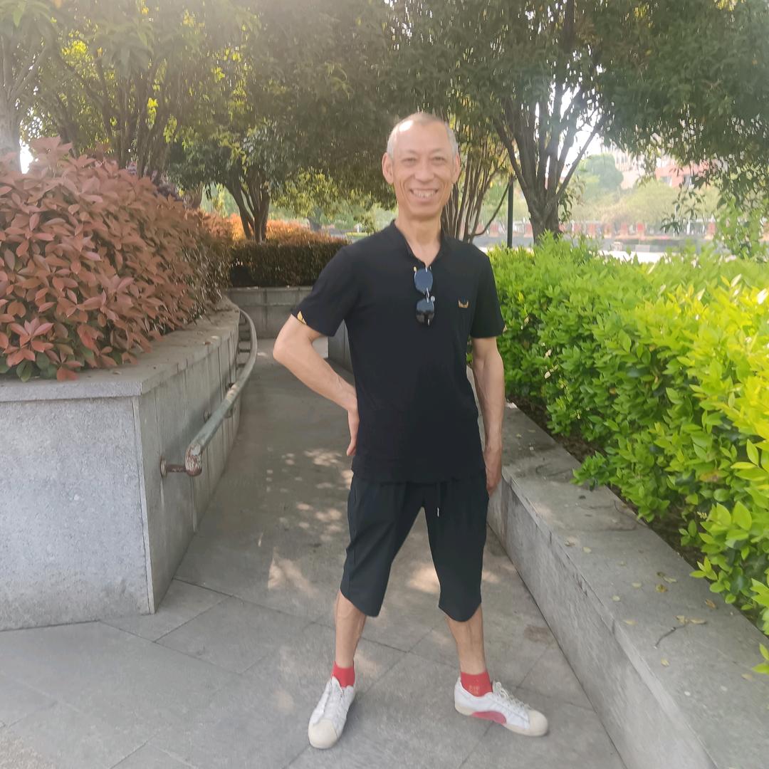 林小平