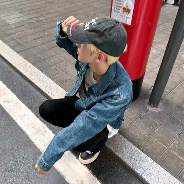 高冷牛爷爷