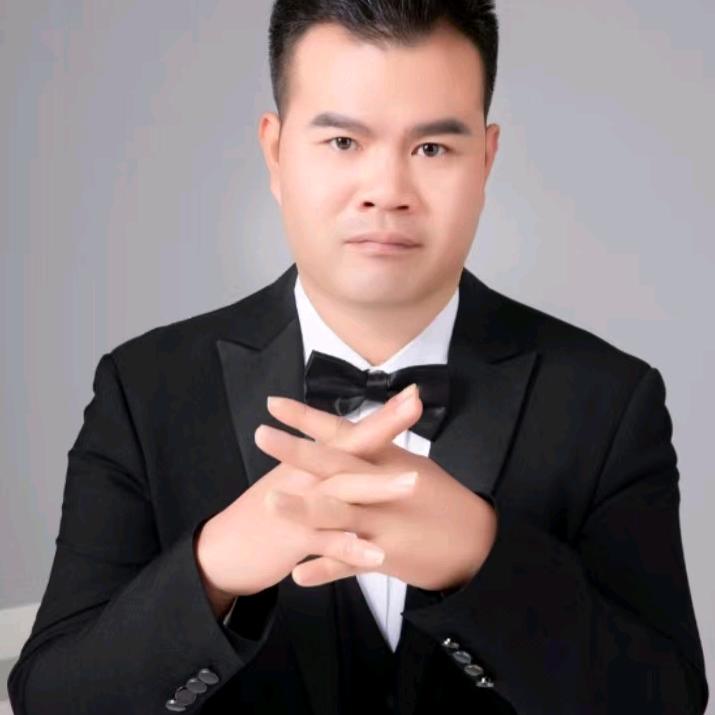 杜群