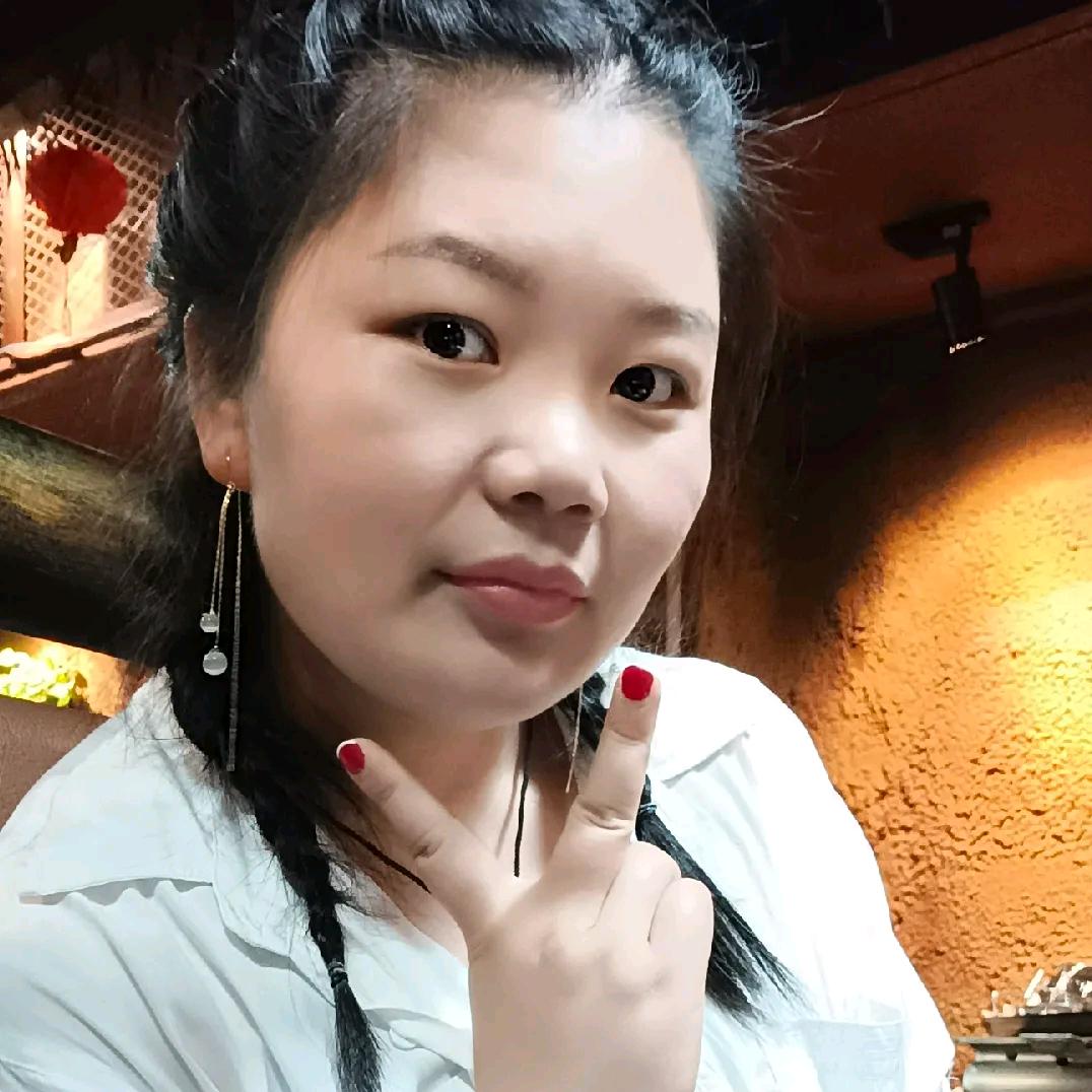 吴大༃小姐
