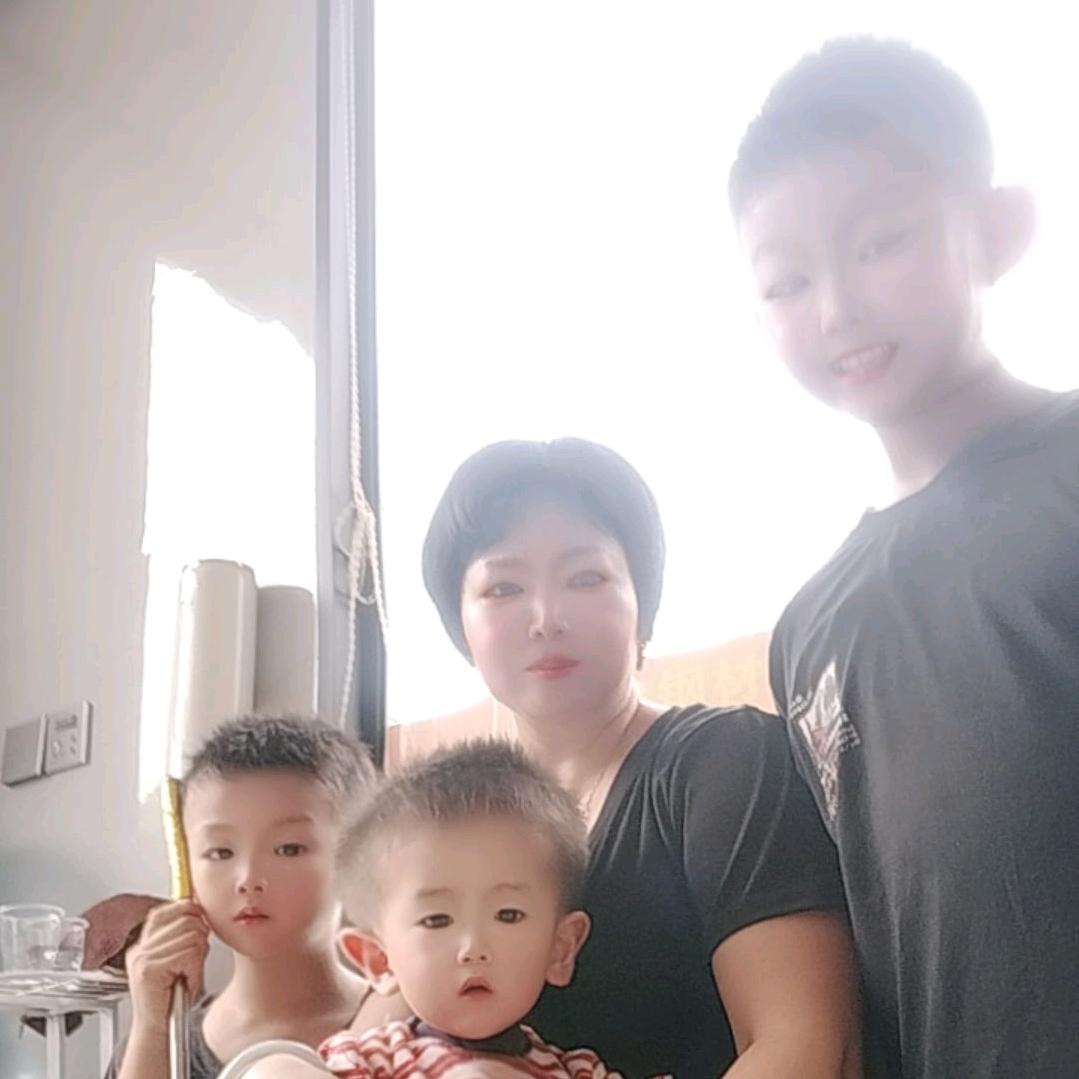 用户：：：快乐开心的我