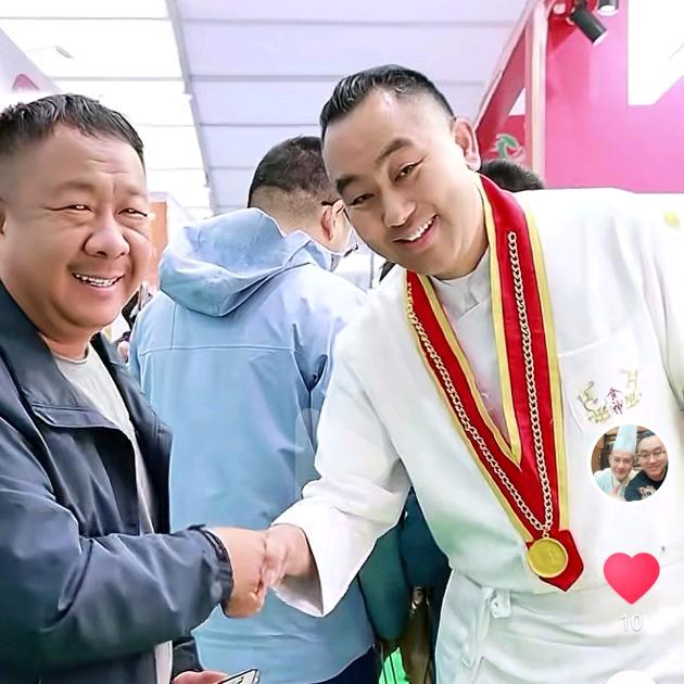 自由翱翔