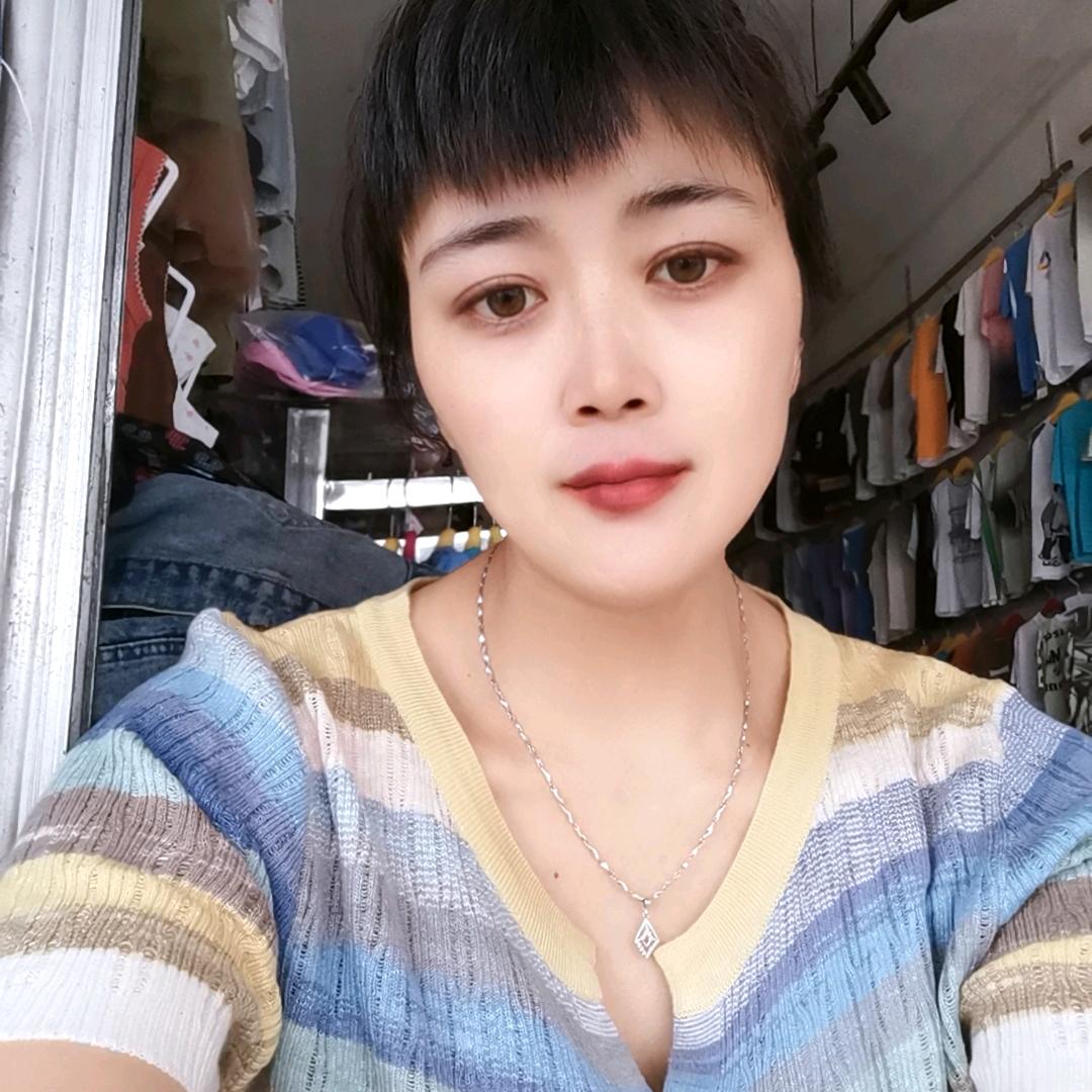 东岸阿玲