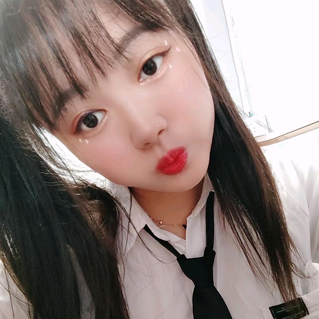 丑的别致乀