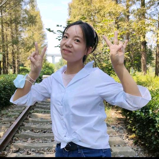 杨群🌻