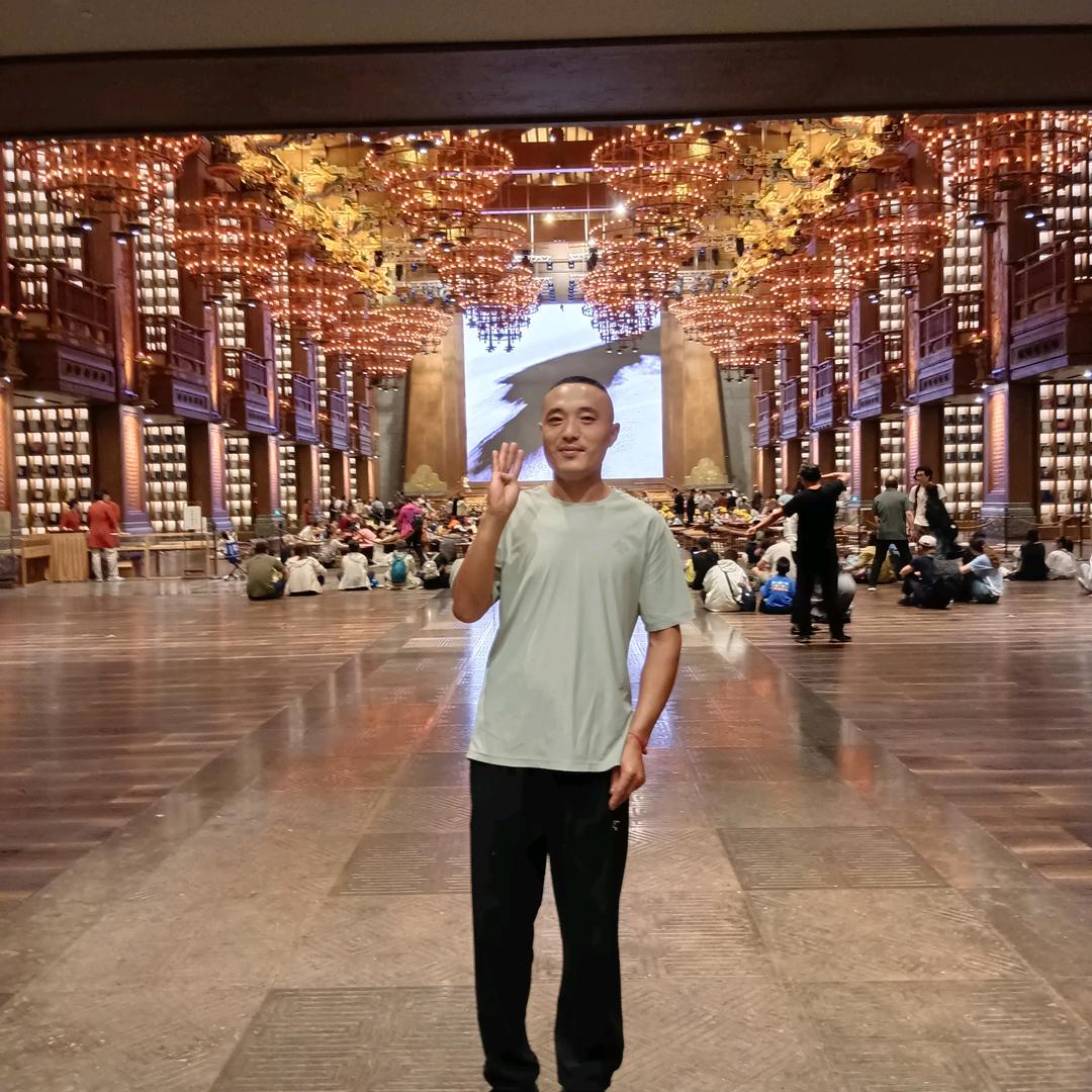 曲阜哥倆好旧衣回收