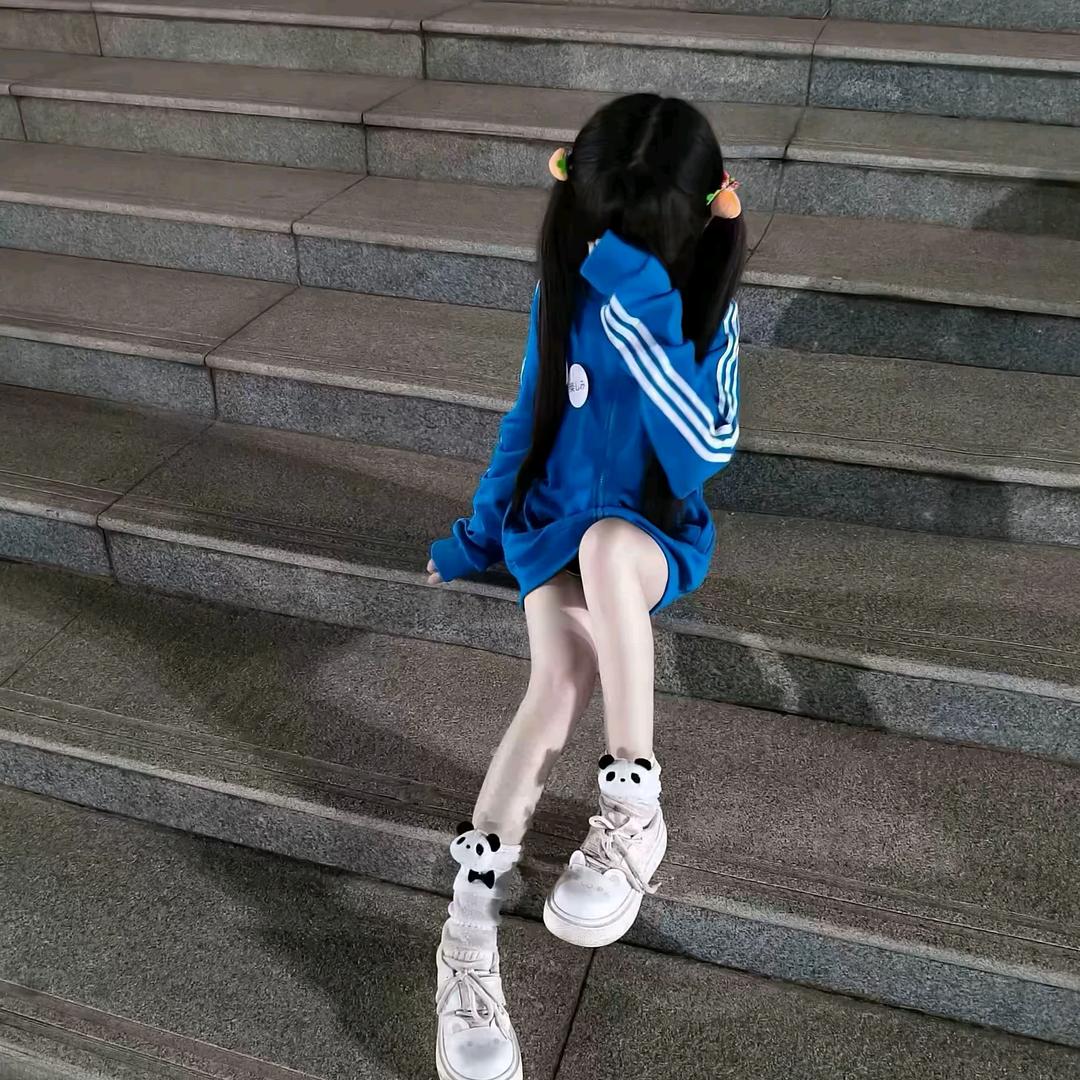 校~