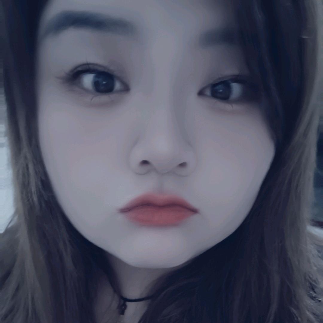 喔喔奶糖♥(｡￫v￩｡)♥