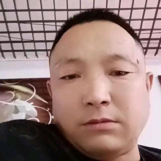 往后余生，顺其自然，开开心心每一天。