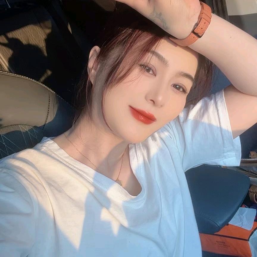 九五烧烤老板娘