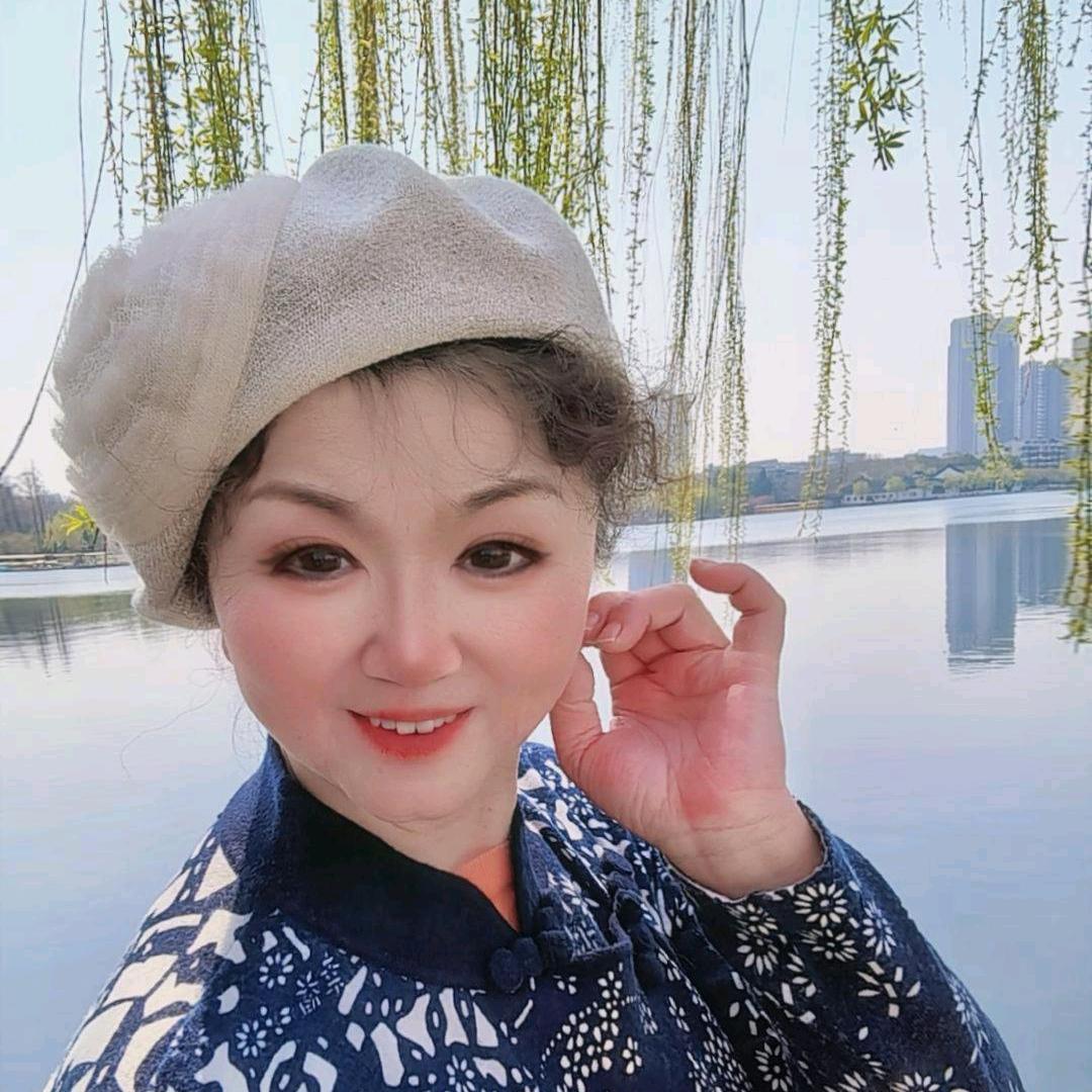 百灵鸟