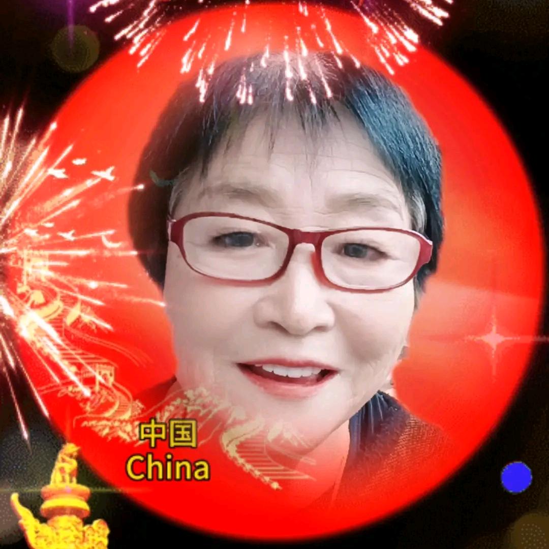 红月亮🌙