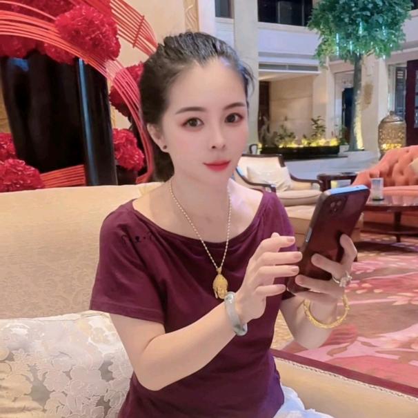 白洁💖（包袋加工）