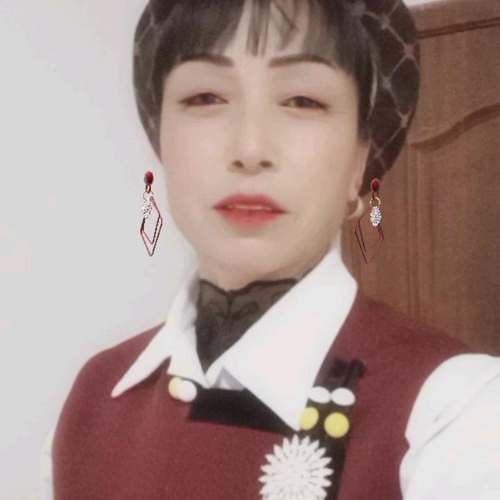 人走茶未凉🌺🌺🌺