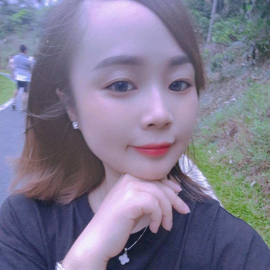 蓝莓味的梦娜