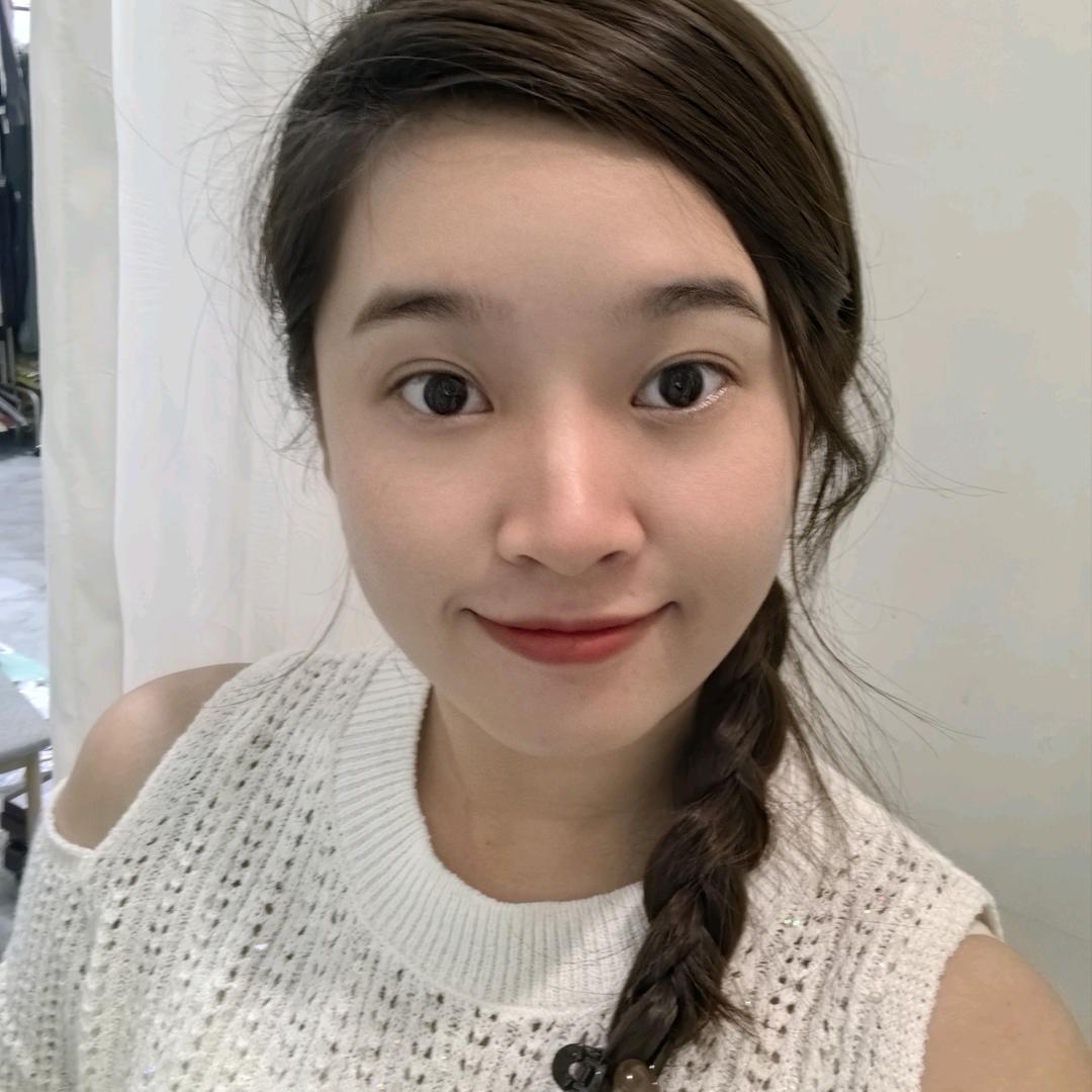 焕  `