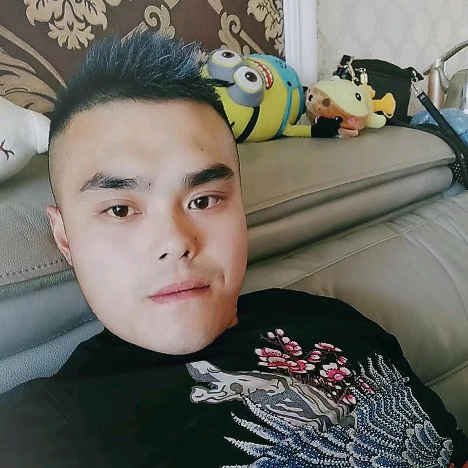 @凯哥𝑴𝒊𝒏𝒊·铁粉