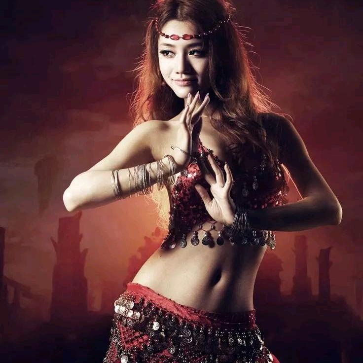 一桃塑形东方舞