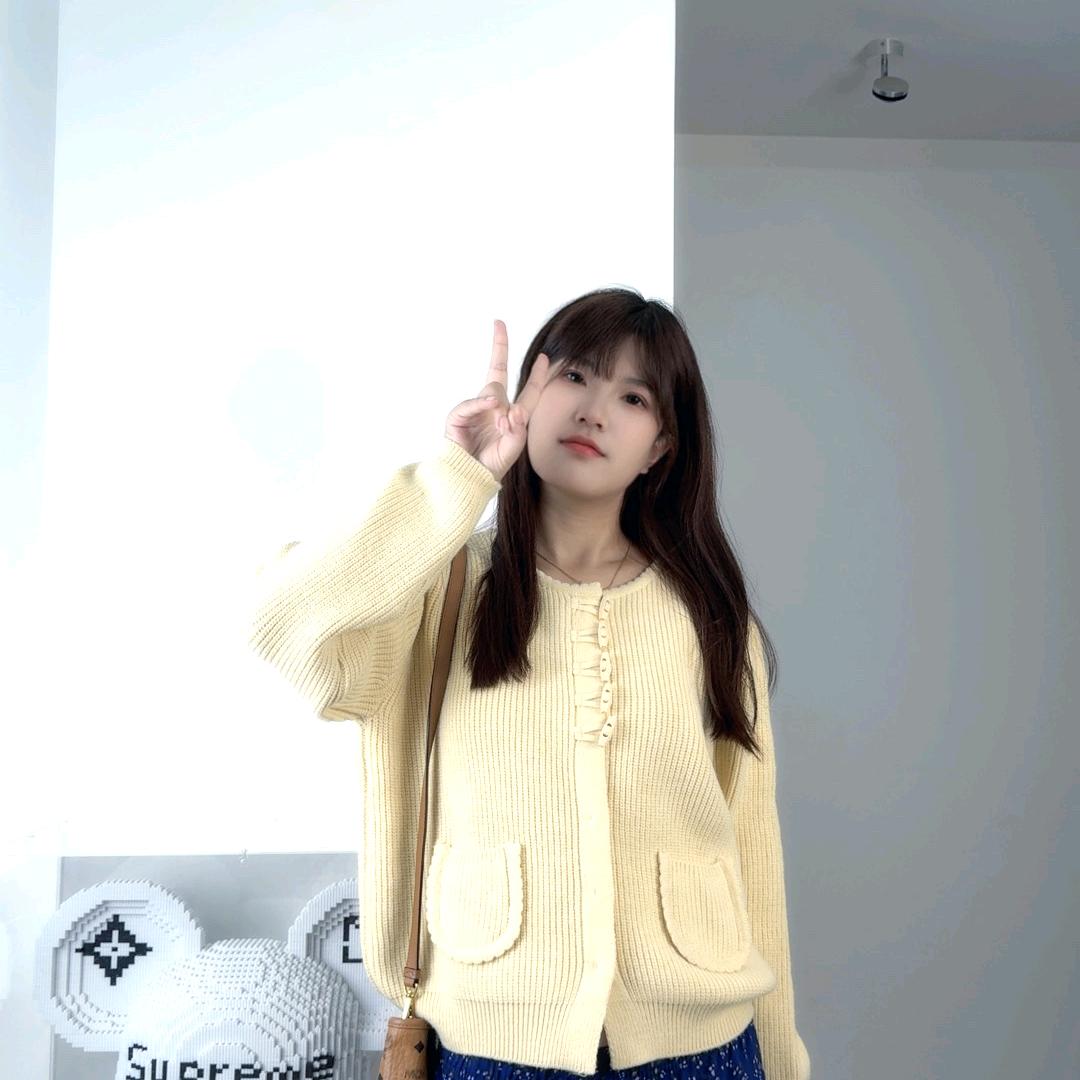 小优韩系毛织工厂店
