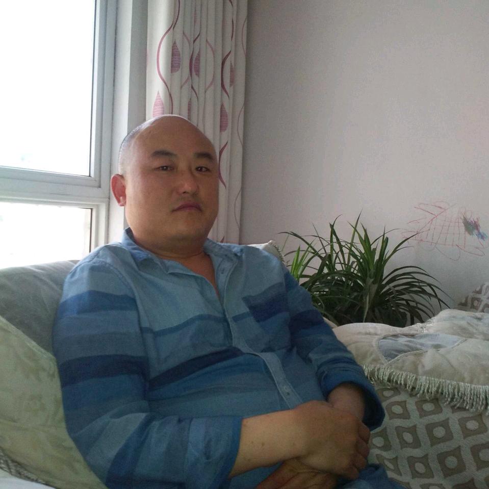 光头哥.
