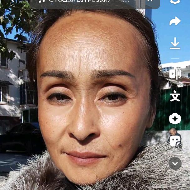 地摊姐丫头