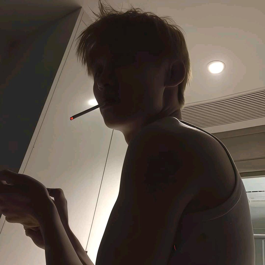 𝑩𝑳𝑨𝑪𝑲-