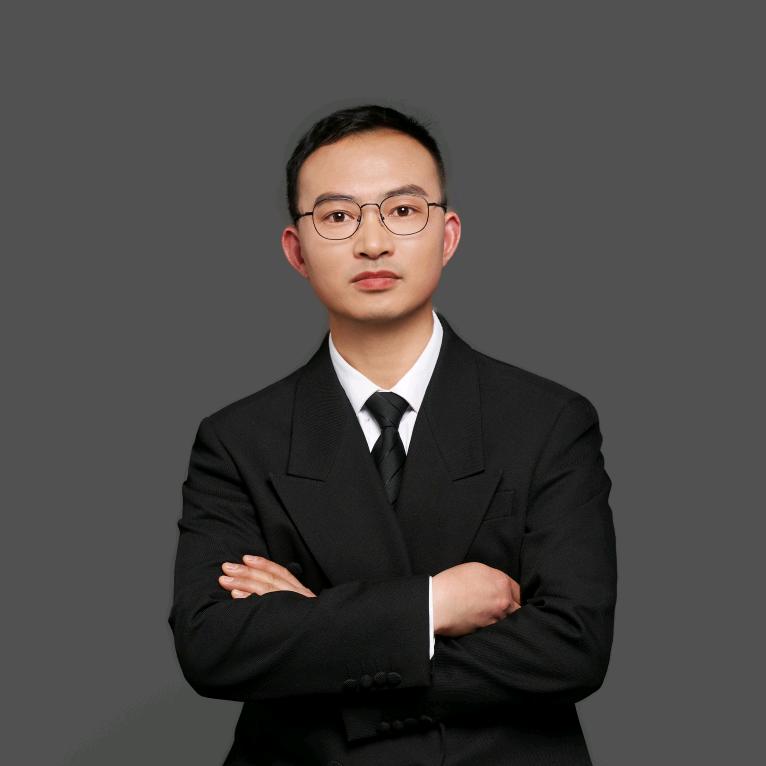 强哥(不务正业的实体店老板)