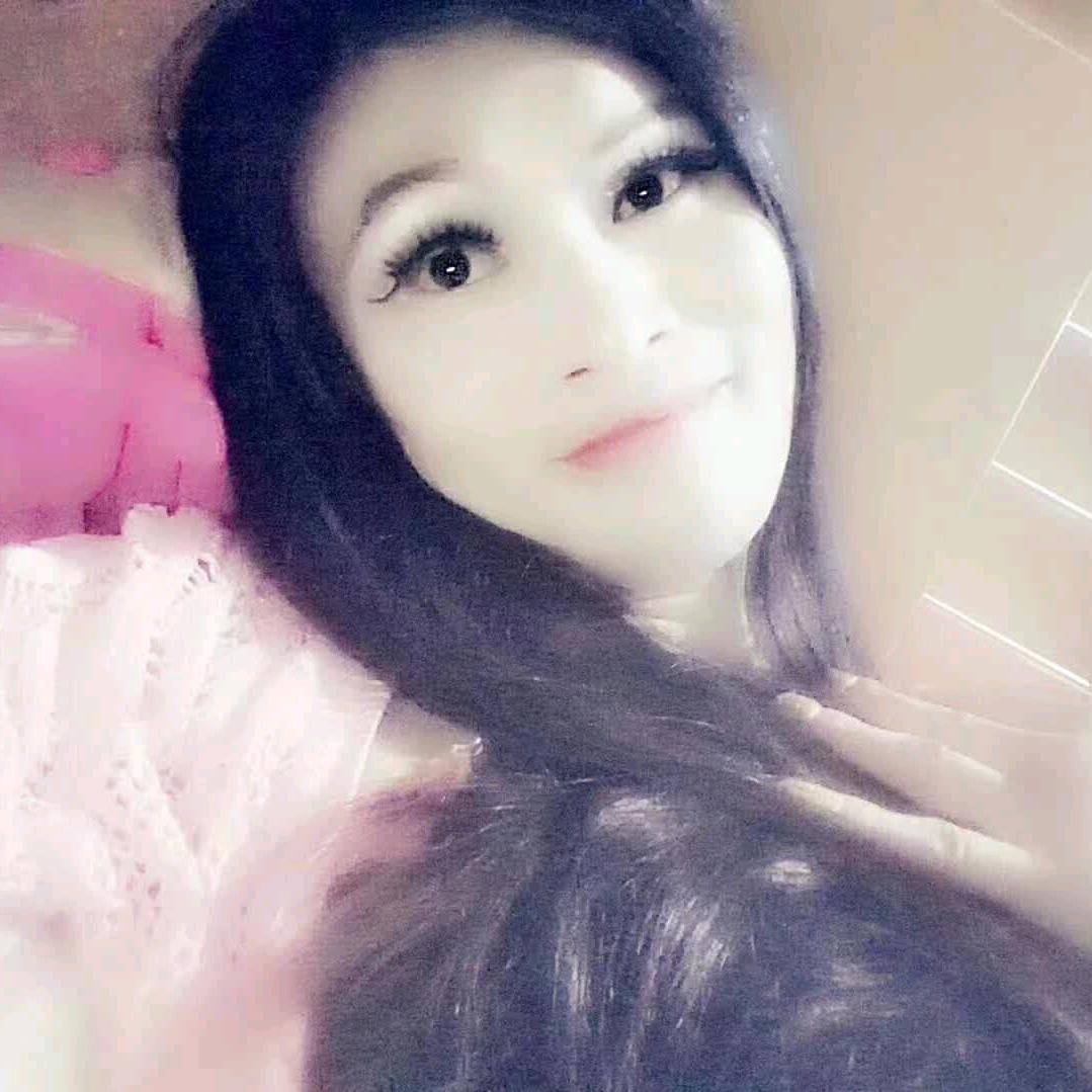 菲儿精神头像