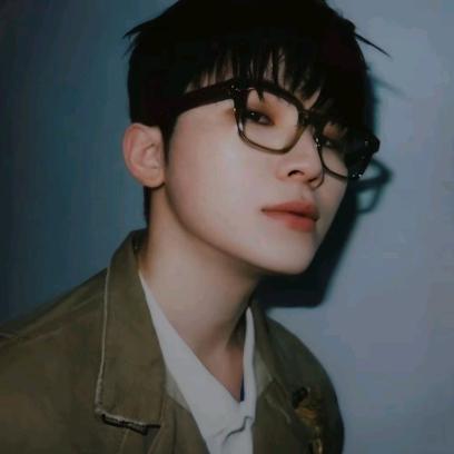 Carat~xi