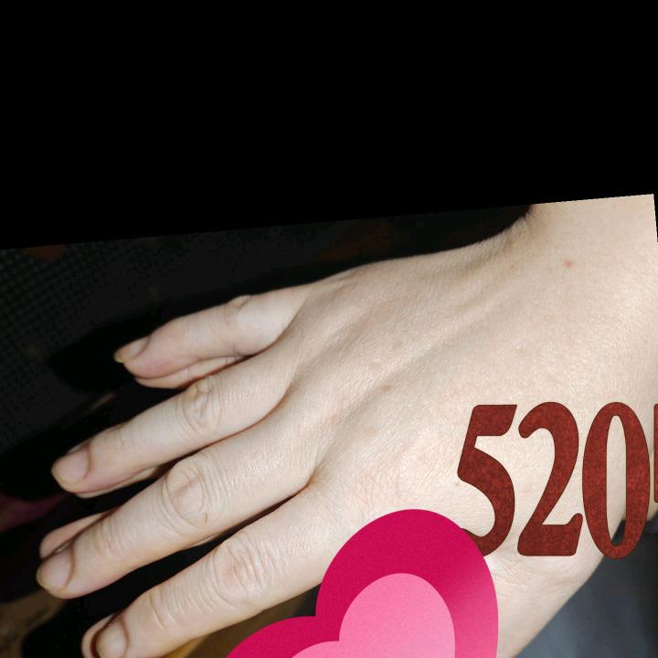 三个娃的宝妈🌹