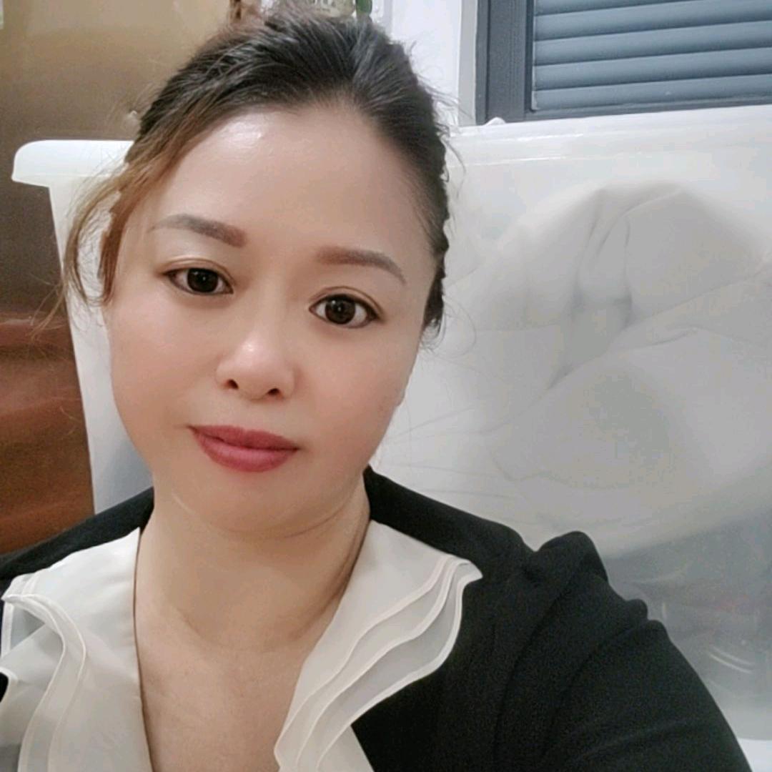 群姐歌唱🎤🎼