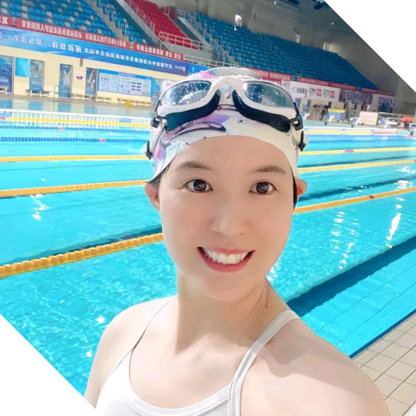 游泳教练柚子