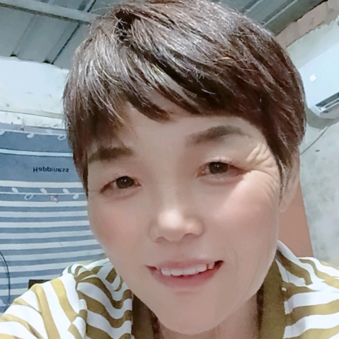 跑调忘词爱唱戏（晚上9点半开播）