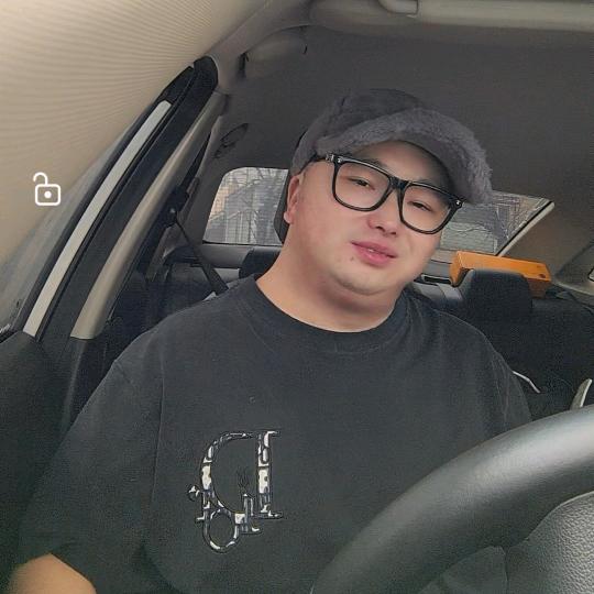 听北斗(小刘能)讲网红八卦故事